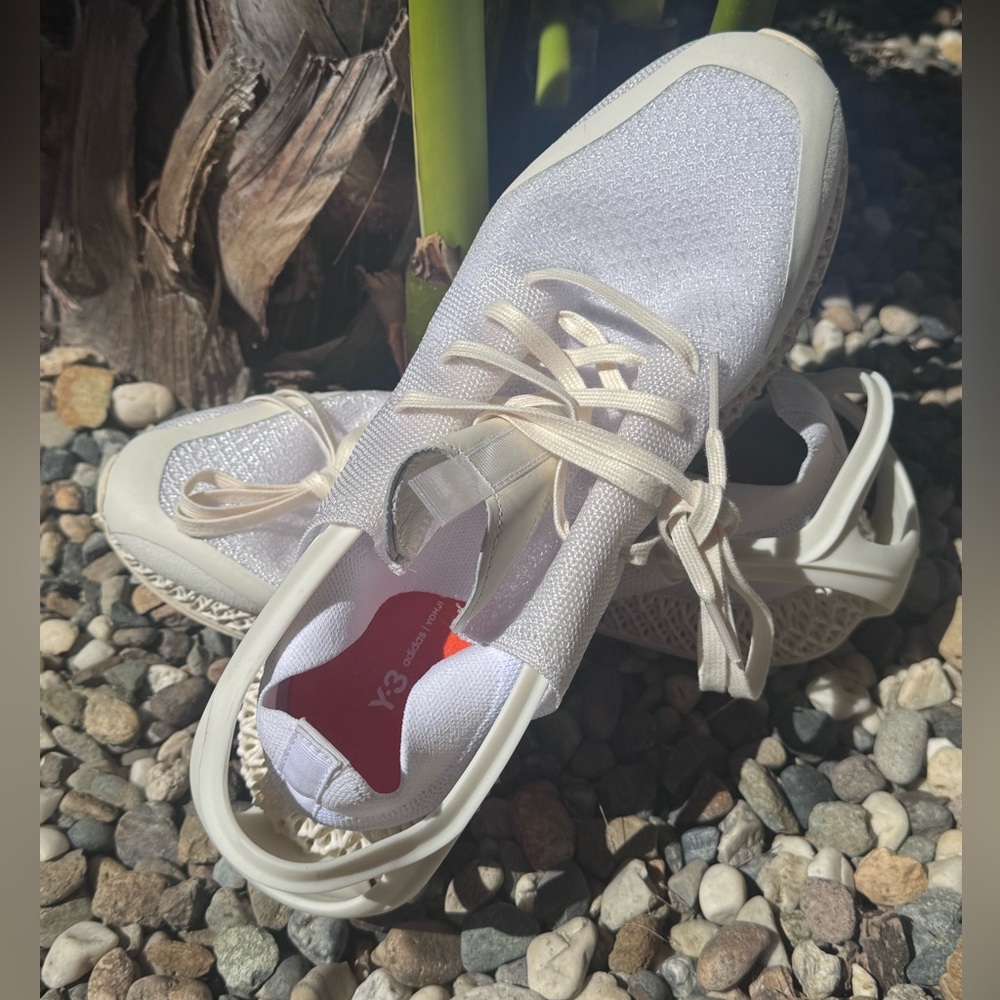 Y-3 Adidas 
4D Runner White Cream Sneakers Yohji Yamamoto Futuristic- Size 10.5